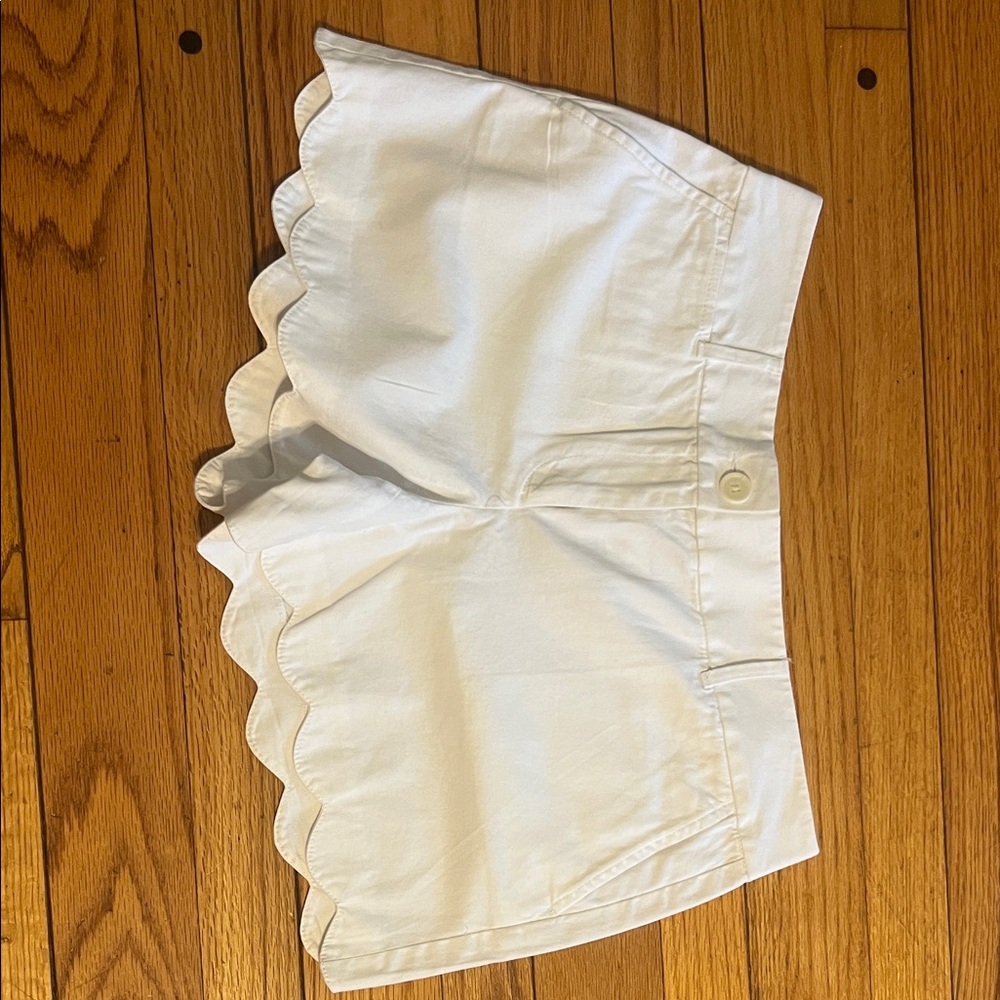 LOFT High Waist White Scalloped Shorts Size 8